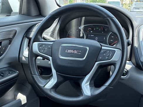 Used 2024 GMC Terrain SLE FWD image 23