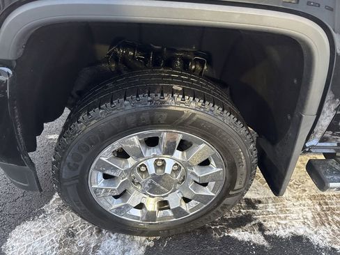 Used 2016 GMC Sierra 2500 Denali w/ Duramax Plus Package image 43