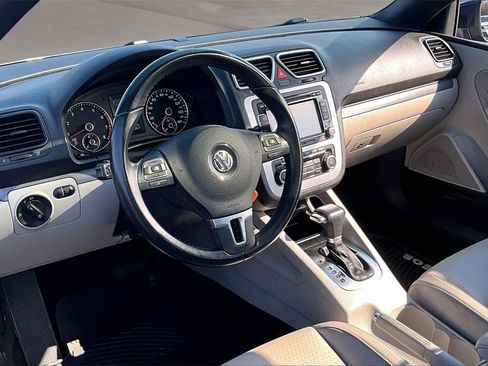 Used 2010 Volkswagen Eos Komfort image 14