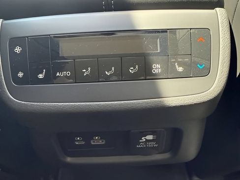 Used 2025 Nissan Pathfinder Platinum w/ Cargo Package AWD/4WD image 12