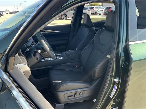 New 2026 INFINITI QX60 Luxe w/ Cargo Package image 17