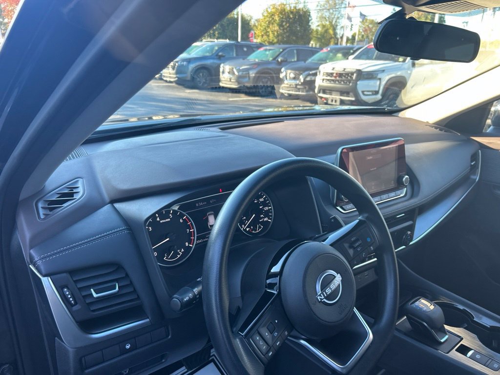 Certified 2023 Nissan Rogue SV AWD/4WD image 12
