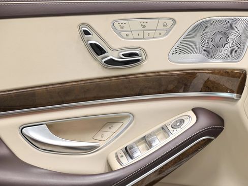 Used 2016 Mercedes-Benz Maybach S 600 image 12