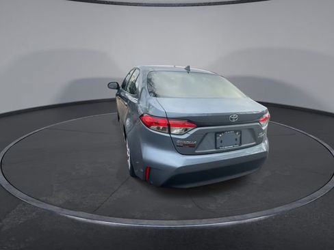 Used 2024 Toyota Corolla LE image 12