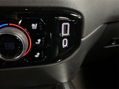 Certified 2022 Chevrolet Silverado 1500 High Country w/ Max Trailering Package image 35