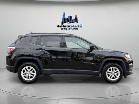 Used 2018 Jeep Compass Sport image 3