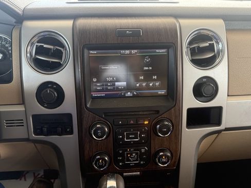 Used 2014 Ford F150 Lariat w/ Equipment Group 502A Luxury image 27