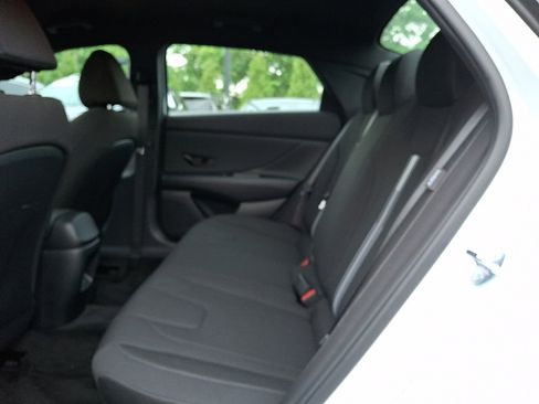Used 2026 Hyundai Elantra Sport FWD image 10
