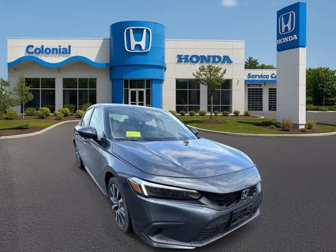 Used 2024 Honda Civic EX-L image 9
