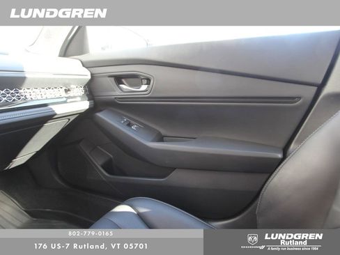 Used 2023 Honda Accord EX-L image 30