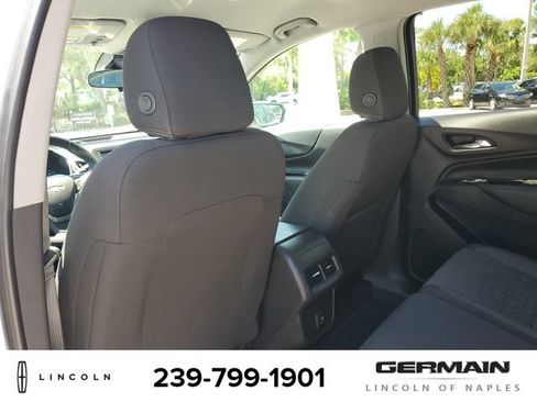 Used 2023 Chevrolet Equinox LT FWD image 21
