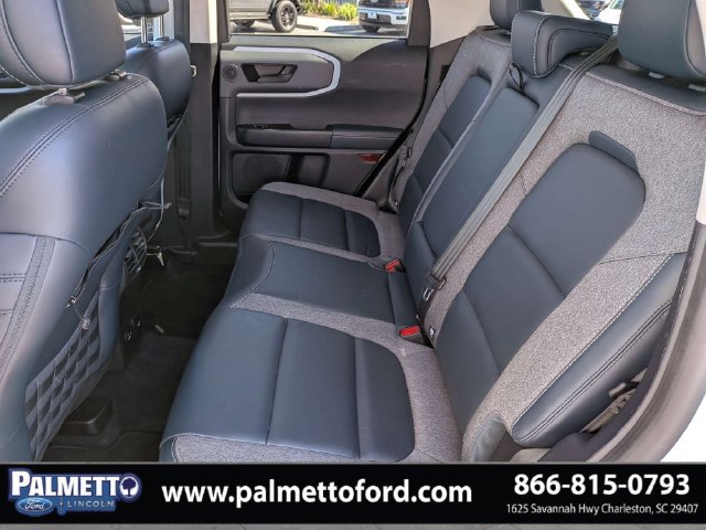 Used 2023 Ford Bronco Sport Outer Banks w/ Tech Package AWD/4WD image 12
