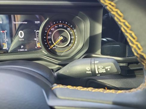 Used 2024 Jeep Gladiator Sport image 33