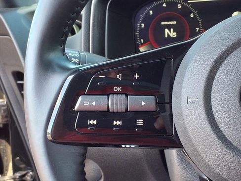 Used 2024 Nissan Z Performance w/ Floor Mat Package RWD image 33