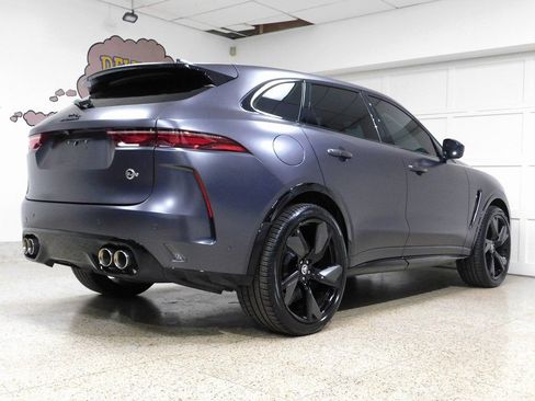 Used 2024 Jaguar F-PACE SVR AWD/4WD image 4
