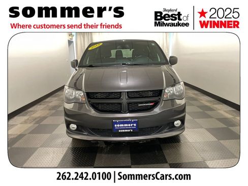Used 2018 Dodge Grand Caravan SE image 8