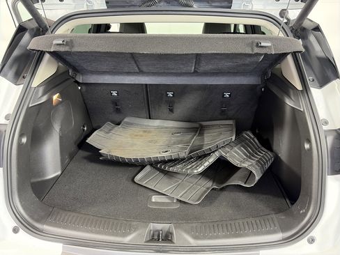 Used 2022 Buick Encore GX Essence w/ Advanced Technology Package image 14