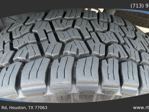 Used 2018 GMC Sierra 1500 SLT w/ Texas SLT Premium Package image 19