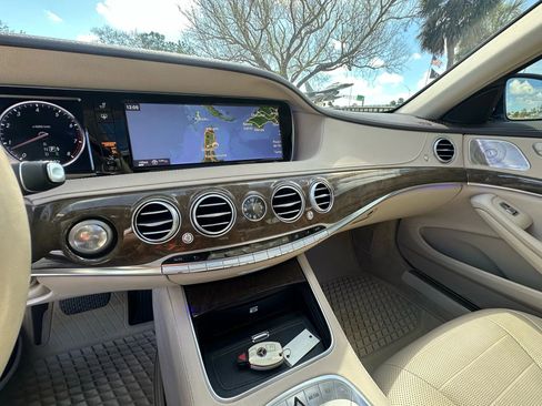 Used 2014 Mercedes-Benz S 550 Sedan image 29