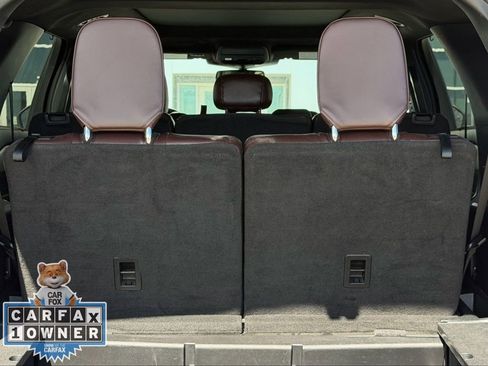 Used 2023 Ford Explorer Platinum w/ Technology Package image 26