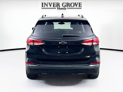 Used 2023 Chevrolet Equinox RS AWD/4WD image 6