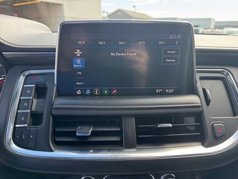 Used 2021 GMC Yukon AT4 w/ AT4 Premium Package AWD/4WD image 23