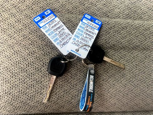 Used 2025 Chevrolet Express 2500 RWD 2500 155 w/ Communications Package image 42