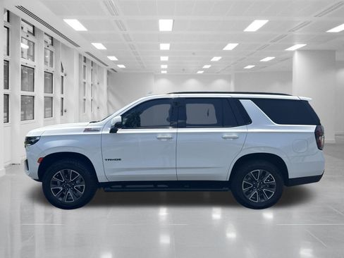 Certified 2024 Chevrolet Tahoe Z71 w/ Luxury Package AWD/4WD image 8