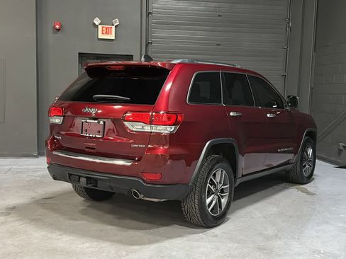 Used 2021 Jeep Grand Cherokee Limited AWD/4WD image 4