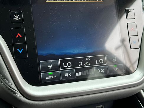 Certified 2025 Subaru Outback Premium image 19