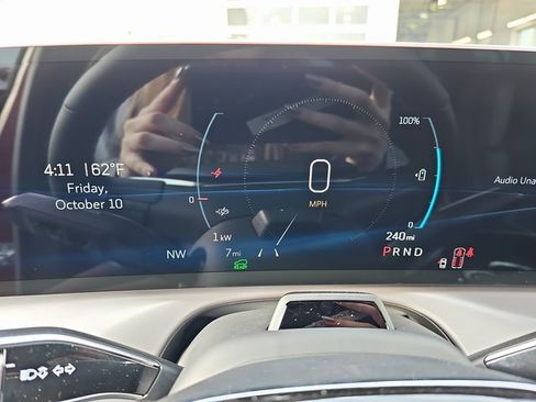 New 2026 Cadillac Vistiq Sport w/ LPO, Floor Liner Package image 21