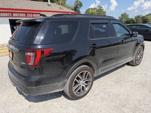 Used 2016 Ford Explorer Sport w/ Equipment Group 401A AWD/4WD image 3