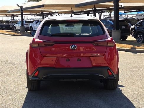 Used 2024 Lexus UX 250h F Sport image 20