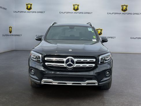 Used 2022 Mercedes-Benz GLB 250 4MATIC image 2