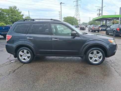 Used 2009 Subaru Forester 2.5X Limited w/ Utility Pkg AWD/4WD image 5