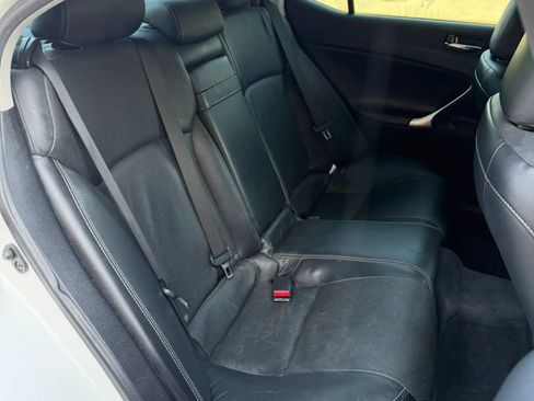 Used 2010 Lexus IS 250 RWD image 21
