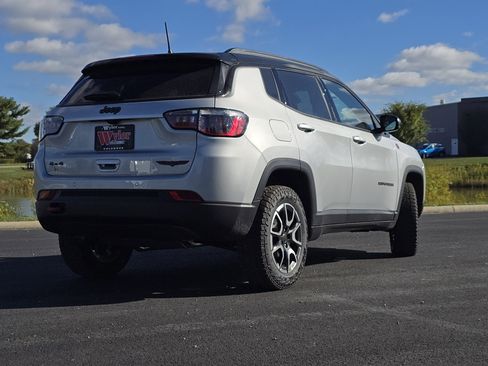 New 2026 Jeep Compass Trailhawk AWD/4WD image 16