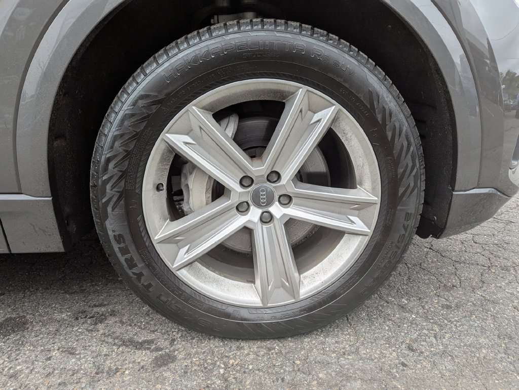 Used 2019 Audi Q8 Premium AWD/4WD image 47