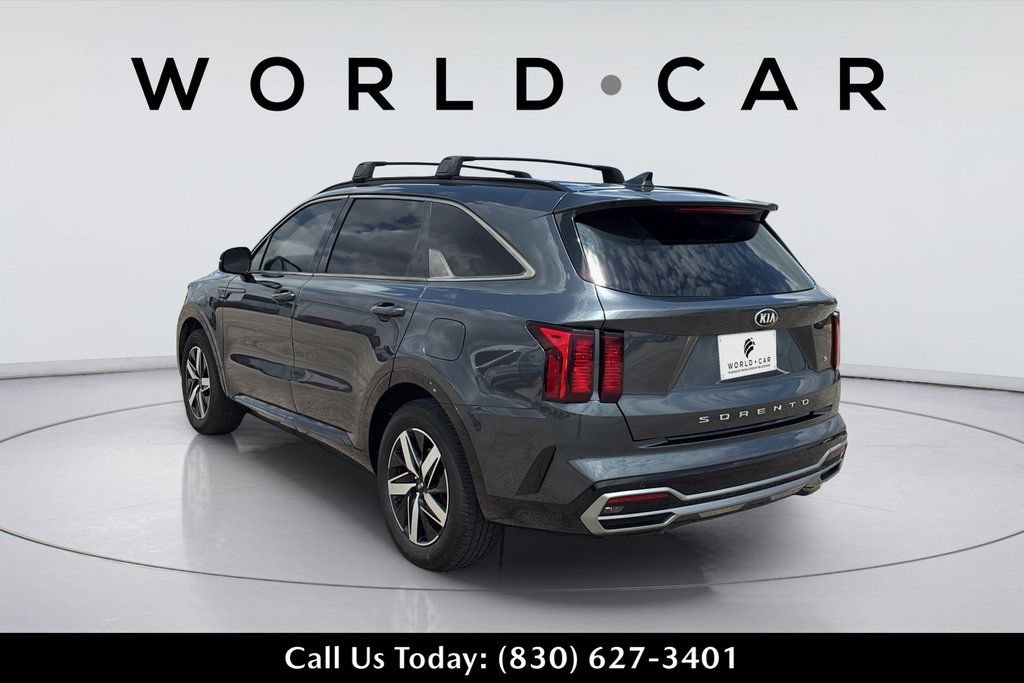 Used 2021 Kia Sorento S FWD image 9