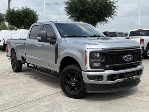 Used 2023 Ford F350 XLT w/ XLT Premium Package AWD/4WD image 2