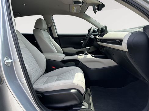 Certified 2024 Honda HR-V LX image 23