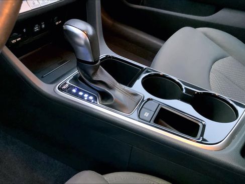 Used 2019 Hyundai Sonata SEL image 16