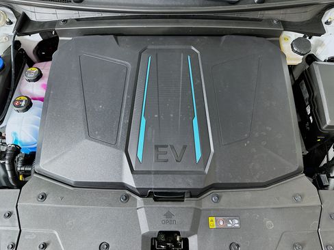 Used 2024 Hyundai Ioniq 5 SEL RWD image 33