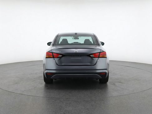 Used 2025 Nissan Altima 2.5 SV image 7