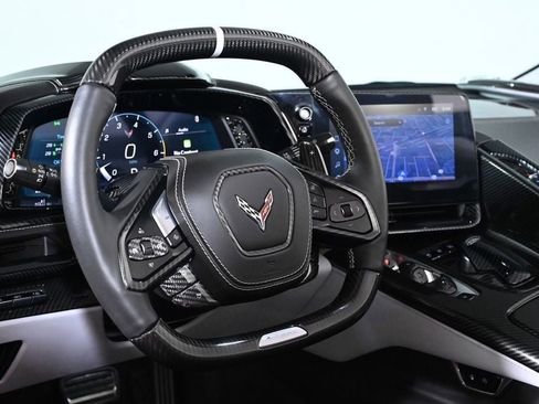 Used 2025 Chevrolet Corvette E-Ray AWD/4WD image 10