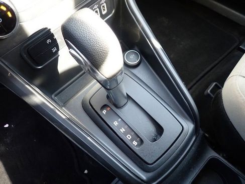 Used 2021 Ford EcoSport S image 22