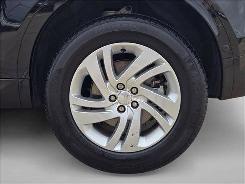 Certified 2025 Land Rover Discovery Sport S AWD/4WD image 24