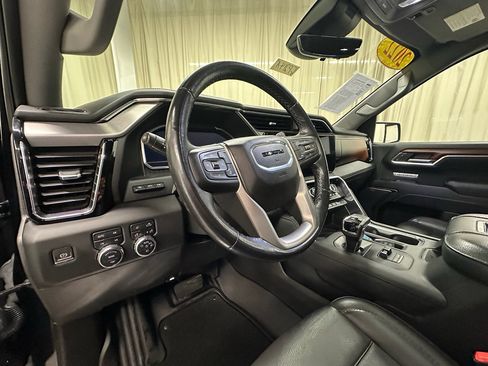 Used 2022 GMC Sierra 1500 Denali w/ Denali Reserve Package image 27