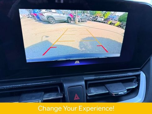 Used 2024 Chevrolet TrailBlazer LS w/ LS Convenience Package FWD image 8