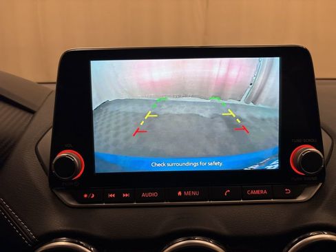 Used 2024 Nissan Sentra SV image 18